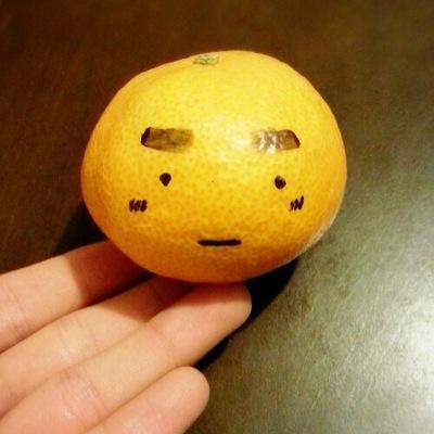 パテシエやってます✧*｡(ˊᗜˋ*)✧*｡ 
癒し系ってよく言われます！毒吐けます♥︎
笑ったら天使みたいって言ってます！
顔がただ、丸いだけでした(๑☌ᴗ☌๑)てへ