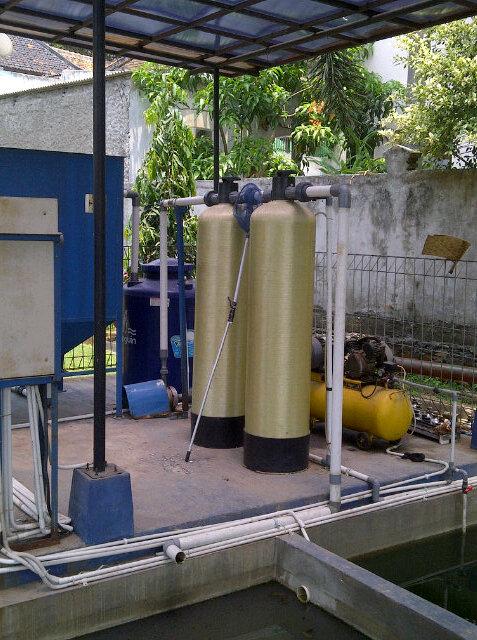 Perusahaan Penjernih air,Merubah air kotor menjadi bersih.