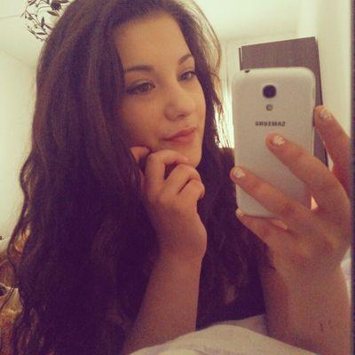 kusssceline Profile Picture