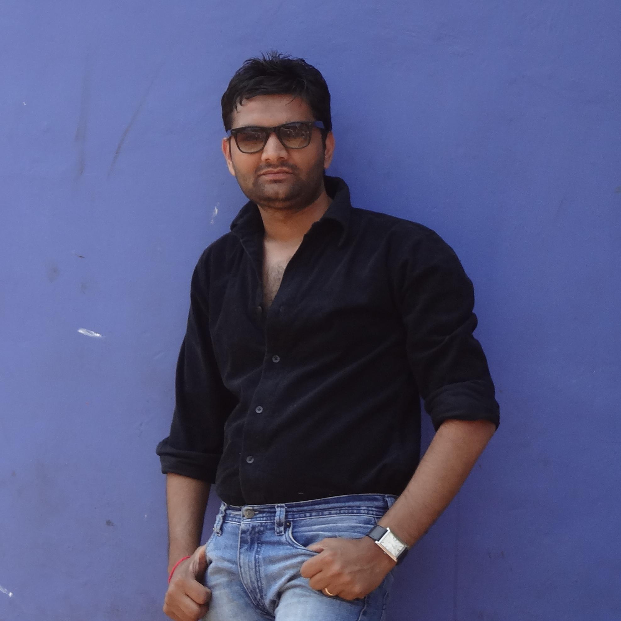 Vipuljeevan's profile picture. Entrepreneur at heart.. a Chartered Accountant. Tweets/Views strictly personal.