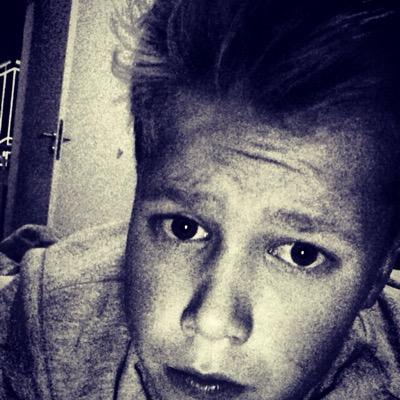 bobkeuningbobb's profile picture. rood is geen blauw