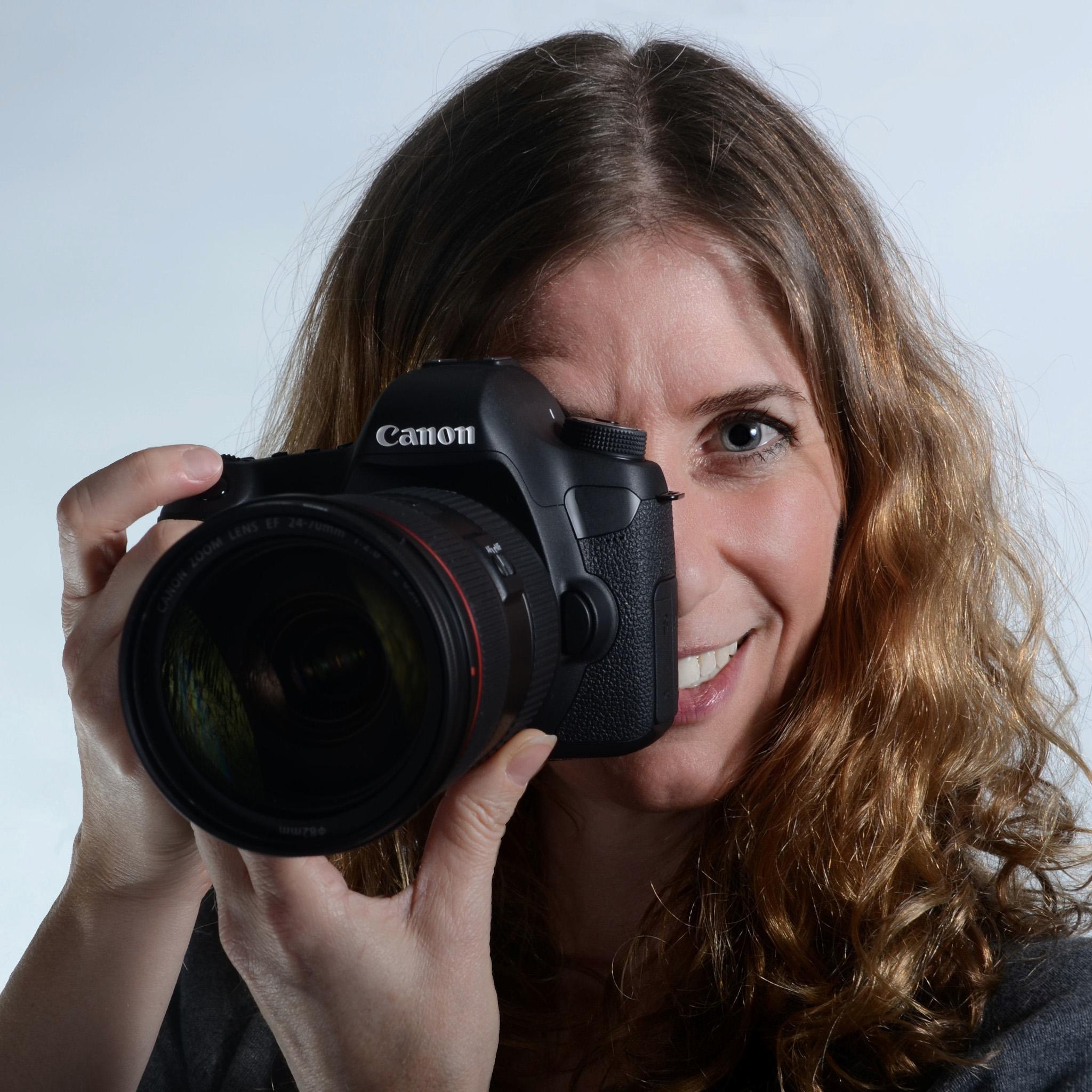 JEPhotos1's profile picture. Dorset based photographer specialising in live music and event photography.
Agent at Fancourt Music
Co-host at Totally Folked https://t.co/nTwezHe2yD