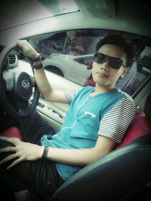 Email
adpratama61@gmail.com
Instagram
@adenispratama