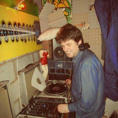 86520caef708420's profile picture. It was the beginning of the ninetys I was a avid pirate radio listener of different stations. I grew a vinyl collection and never given up.