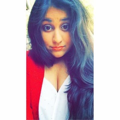 ashmitakdharani's profile picture. 