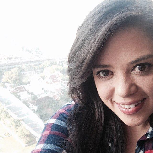 VivianaVevee's profile picture. 