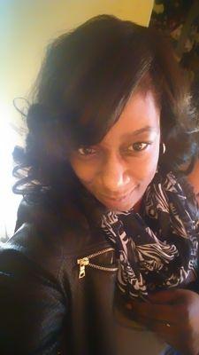 teombe's profile picture. Chanell