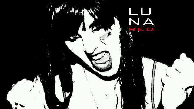 I am a singer,songwriter and producer looking to create music for other artists. My dream is to be able to share my love for what I do with the world.