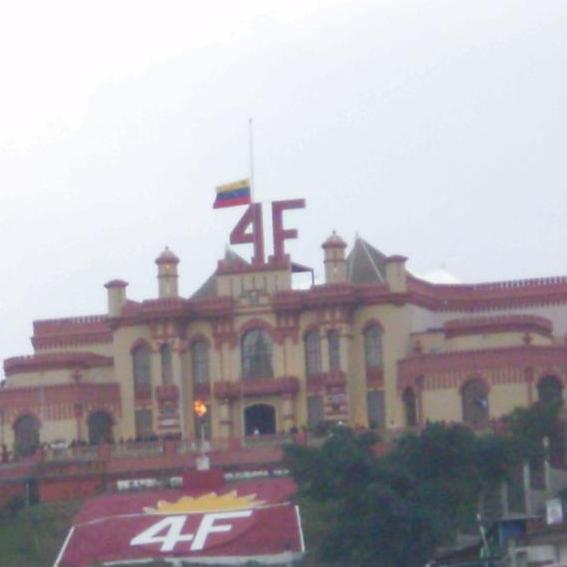 Madre Especial, Guerrera de la Vida, Llanera, Revolucionaria y 100%Chavista. Vivimos momentos históricos sin precedentes. Socialismo Comuna