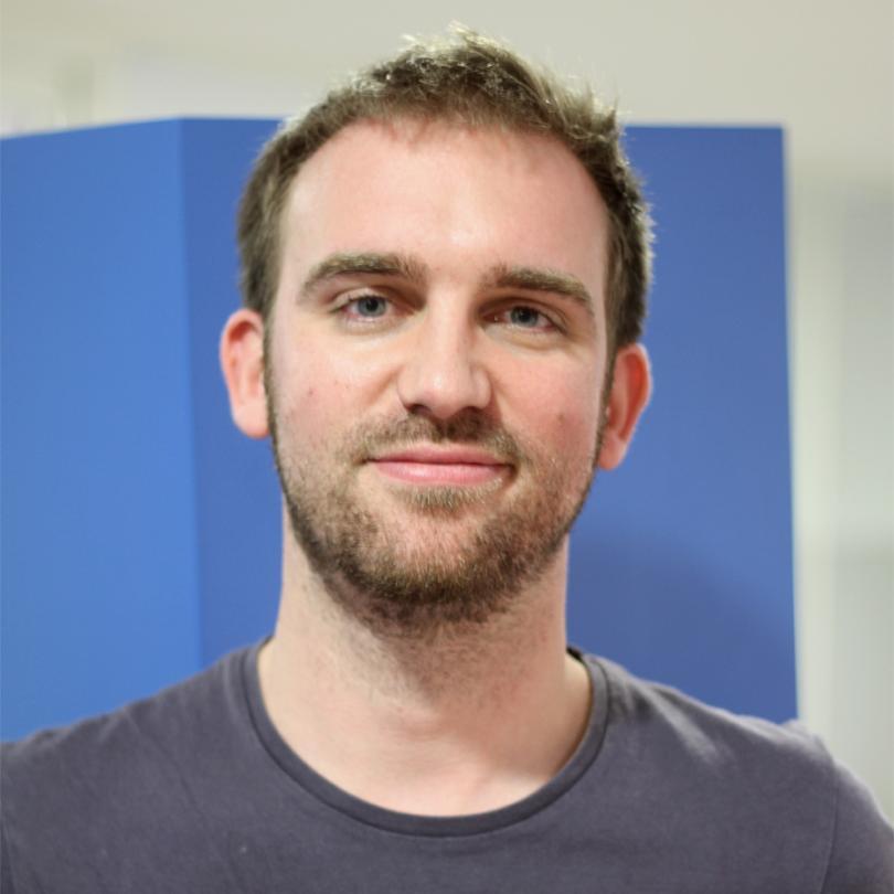 Responsable Marketing Digital
@IZIbyEDF - Passionné par le SEO et ce qui gravite autour : HTML, Accessibilité, Web Analytics, Mobile, Social Media...