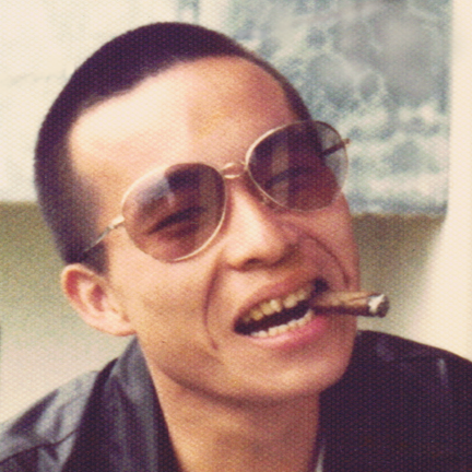 定年後再雇用を終えてもなお知財関連で就業中。
Classic、Jazz なぞ愛聴しております。
