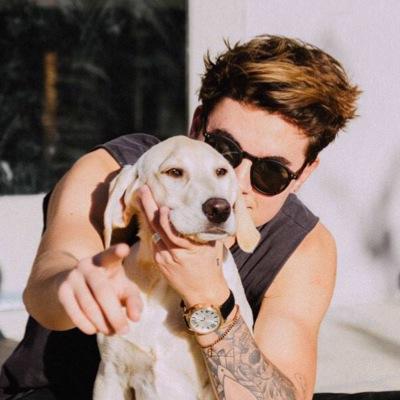 Follow @treatyash bc she gave u a free follow!