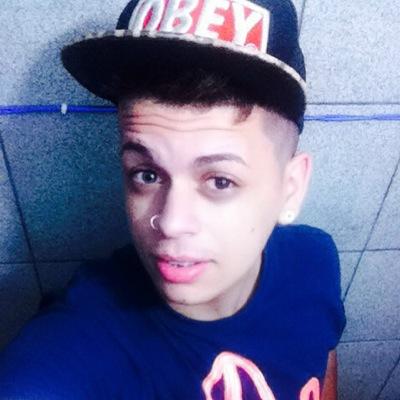 dono do sorriso que pode mudar sua vida✌️