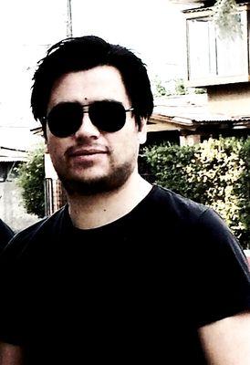 Amante empedernido de su hobby el cual sin darse cuenta se transformo en su trabajo, experto en corte y confección de códigos para sistemas a medida del cliente