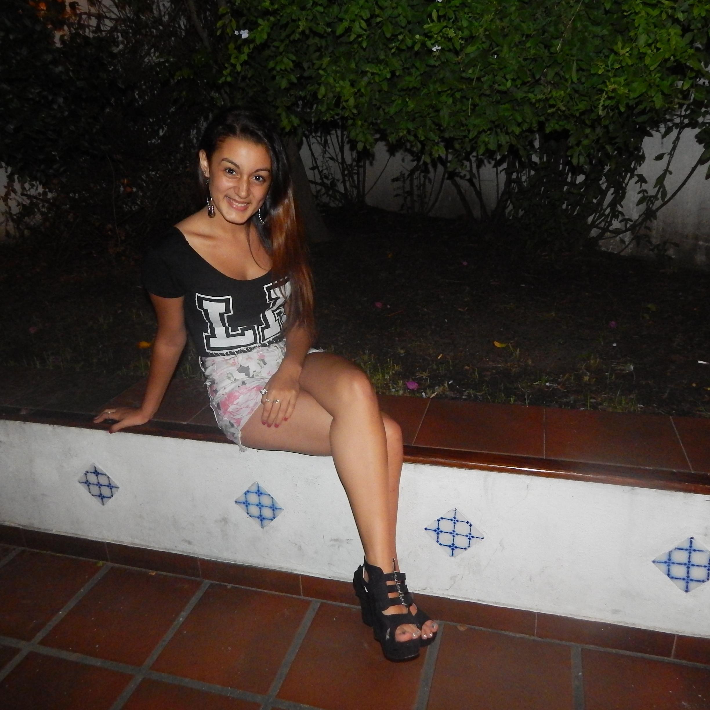 AgusSambolino's profile picture. Holis !!! Me llamo Agustina Belen . Tengo 15 Años, Me Gusta: Bailar ,Cantar Y Dibertirme Con Mis Amigos.