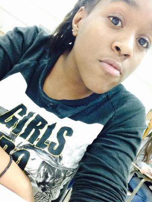 #Follow me (: .. I'll follow back♥