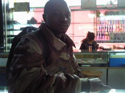 Beejay705's profile picture. Bolaji is a businessman that loves the good things of life,very easy going fun-loving n a fanatic of man united. Good music appeals to me too. I love girls...