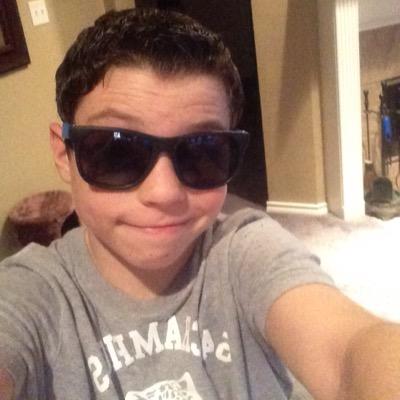 smiley_rj's profile picture. WHATS UP!!