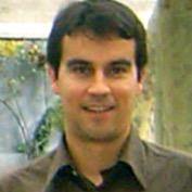 Lector, cantante, escalador, papá y un esposo muy muy feliz, es por eso y mucho más que amo la vida