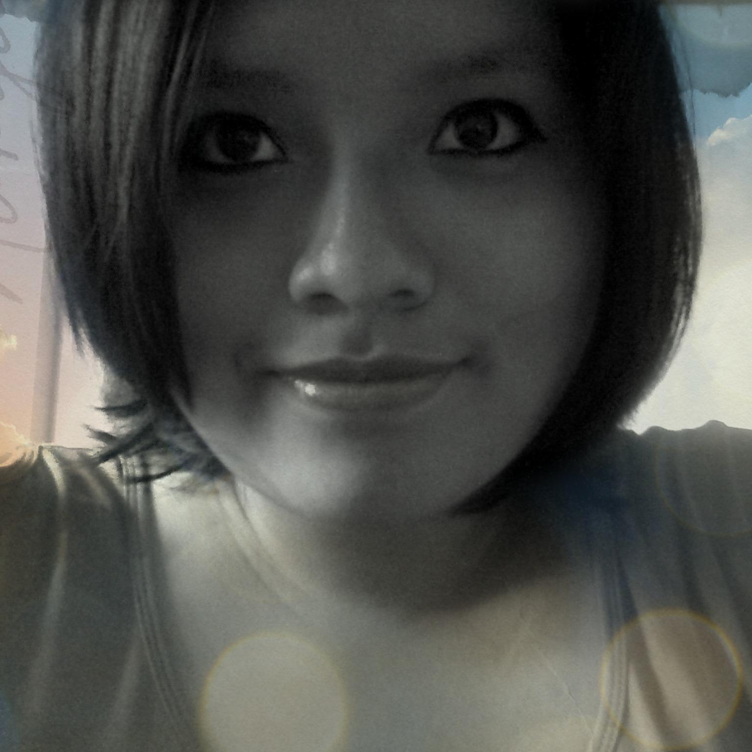 Katheriine270's profile picture. Follow Me FollowBack 100% :P