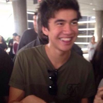 firstdatecth's profile picture. stay peachy boo ,