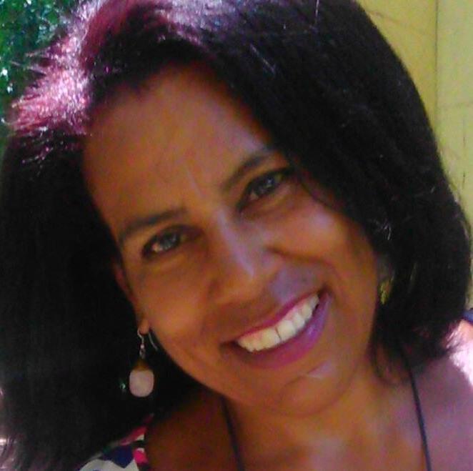Sou muito feliz! Sono molto felice! È vero! Ah, e o já era antes!