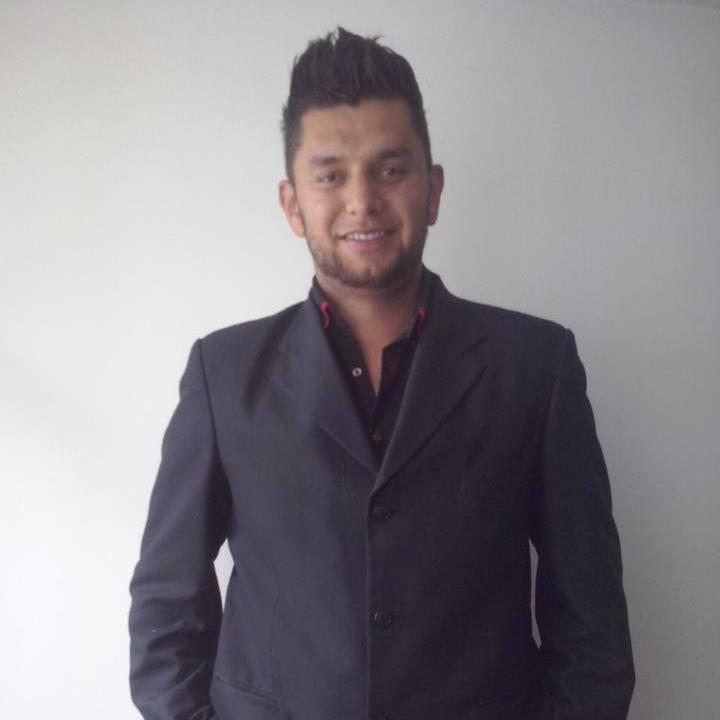 MolinaYederson's profile picture. 