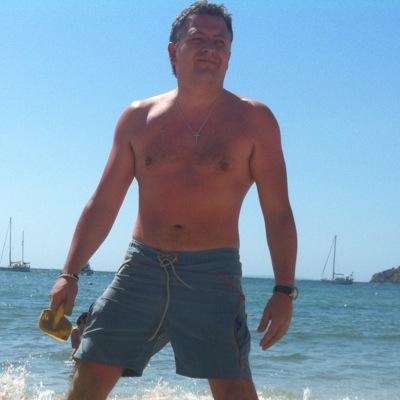 Kev Thomas Profile