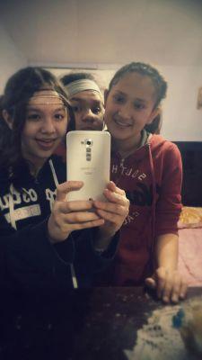 LizzymzLisbeth's profile picture. 