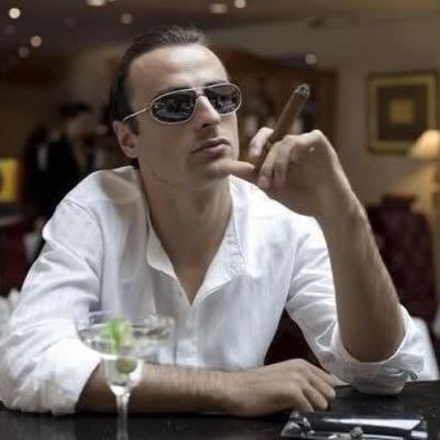 l7oool96's profile picture. عاشق لزعيم انجلترا_ ما اكتبه ليس حقائق بل مجرد رأي 
Q8_❤️