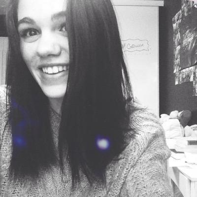 hi im neve and im extremely awkward