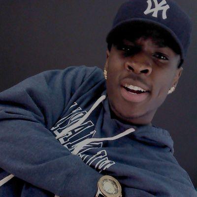 New twitter add me on Instagram @_king_herbo