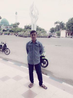 Rosyijayonk's profile picture. 