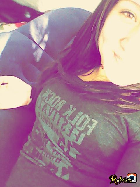 Hola! soy de Los Angeles, Chile! Y soy del mejor fandom del mundo! DIRECTIONER DE HEART 3