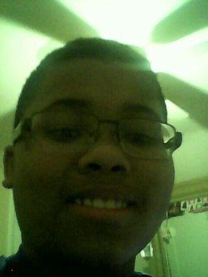 i love football go seahawks and organ plus my name is leo