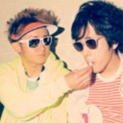科学者に幾度も弄られて、ほぼ不死となった人間の少女。 とある事情で口を封じられている。コミュニケーション手段は主に身振りや筆記、手話少々。ご主人様の吸血鬼フリードリヒ・ハールマンのことばかり呟いてます。手打ち返事もたまに。お別れはご自由に。