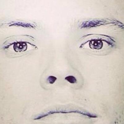 follow @lukeslegs69 and rt https://t.co/atxF4TbvPl please