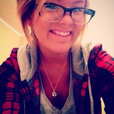 madigonewild's profile picture. Snappin' necks & cashin' checks.