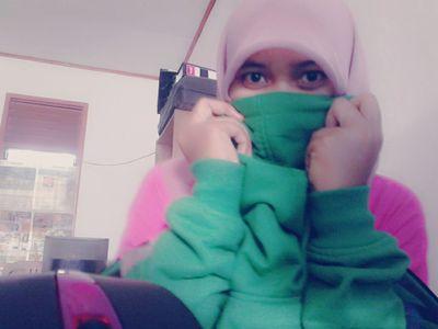 Kak_Rha's profile picture. Mental Cowok bangettt :D Gak suka pake rok :) suka nakutin orang :) *peace^^