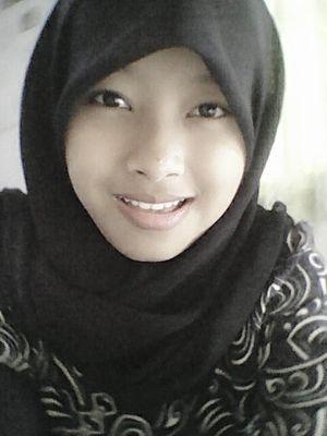 sininurhayati1's profile picture. 