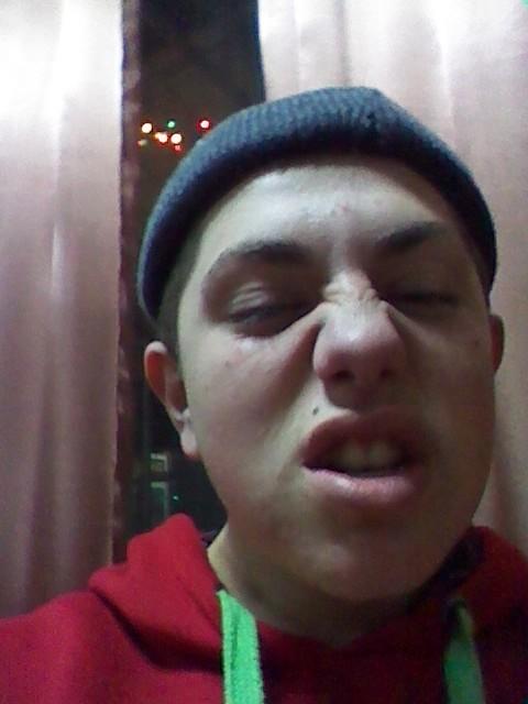 12robertgv1's profile picture. 