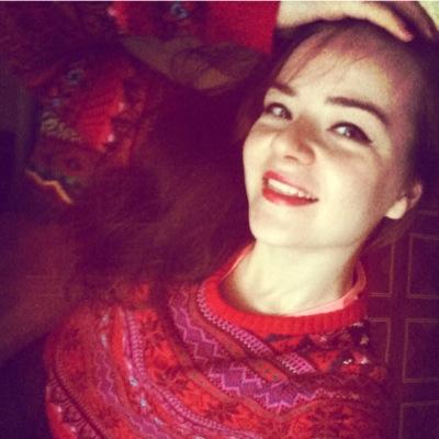 aliaona23's profile picture. 