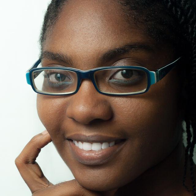 Christian. Jamaican Hair Blogger. Transitioned to natural for 3+ years. DIY Sista. Business inquires: kreamykurls@gmail.com