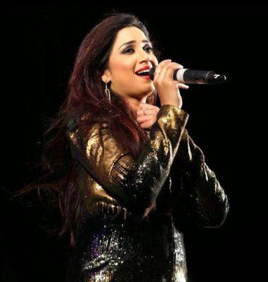 99% of the time my brain is thinking about  shreya ghoshal, food and chemistry.
The other 1% i’m usually asleep.