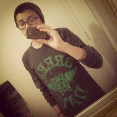 AldoGomezxD's profile picture. The Comedown.