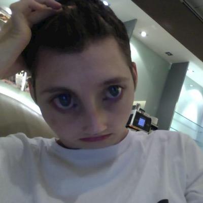 free follow from @lanaxsivan ! reminder that you're beautiful and you're worth it i love you