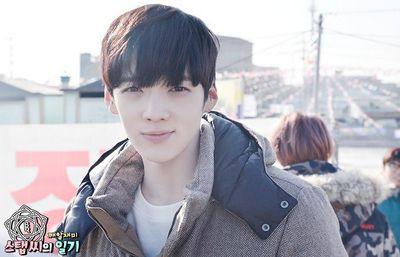 ยังรัก และรอเสมอนะ.. JE♡