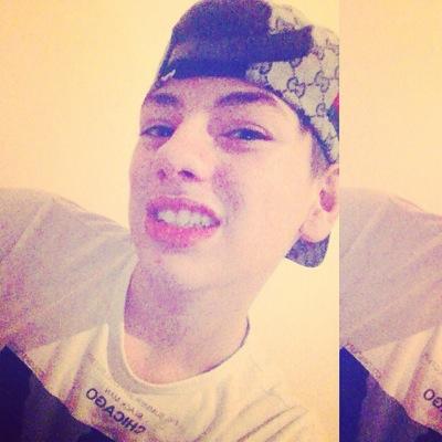 Follow Me✌️