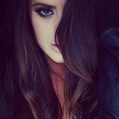 TarynRonning's profile picture. Professional Makeup Artist . // Based in Beautiful Vancouver,Canada . // Booking contact info@tarynronning.com