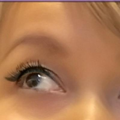 phonesavanhdex's profile picture. master esthetician and cosmetologist